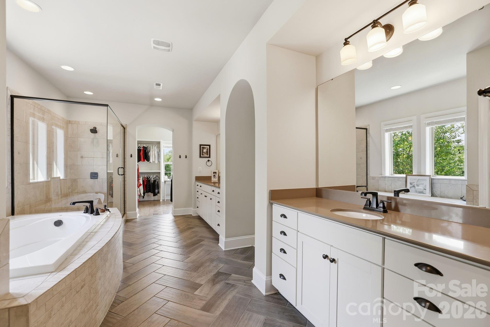 7803 Waverly Walk Avenue — Charlotte