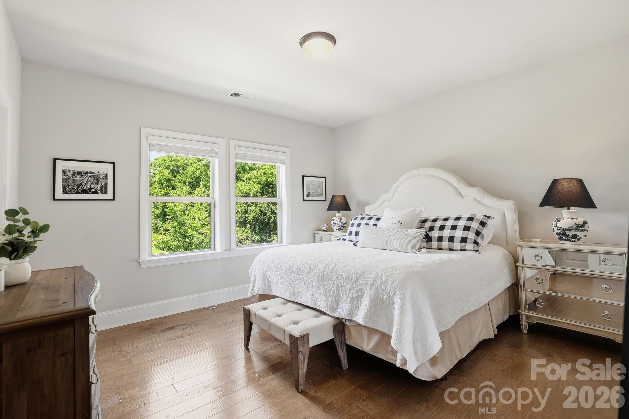 7803 Waverly Walk Avenue — Charlotte