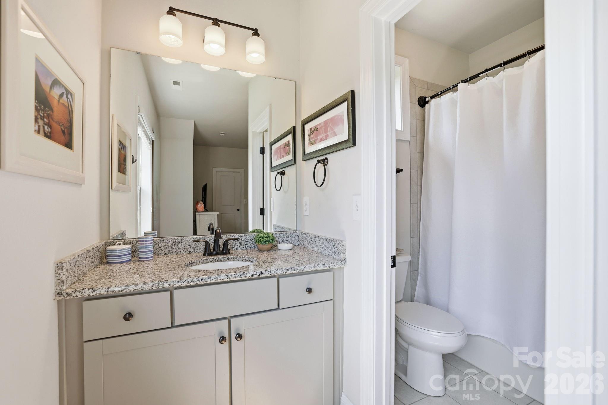 7803 Waverly Walk Avenue — Charlotte