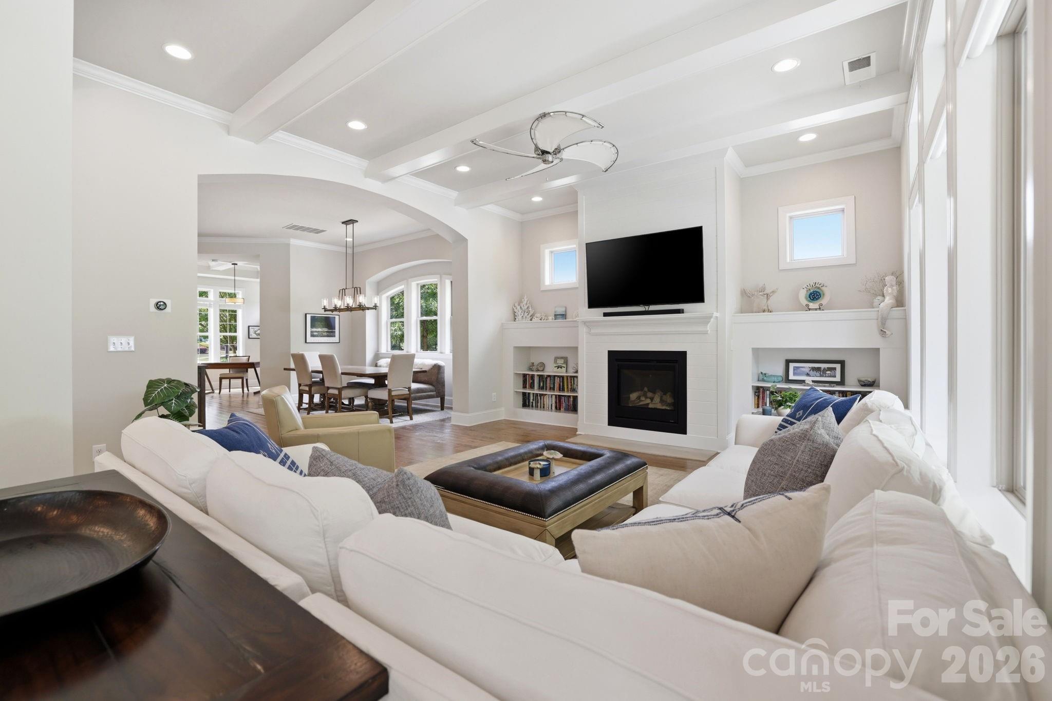7803 Waverly Walk Avenue — Charlotte