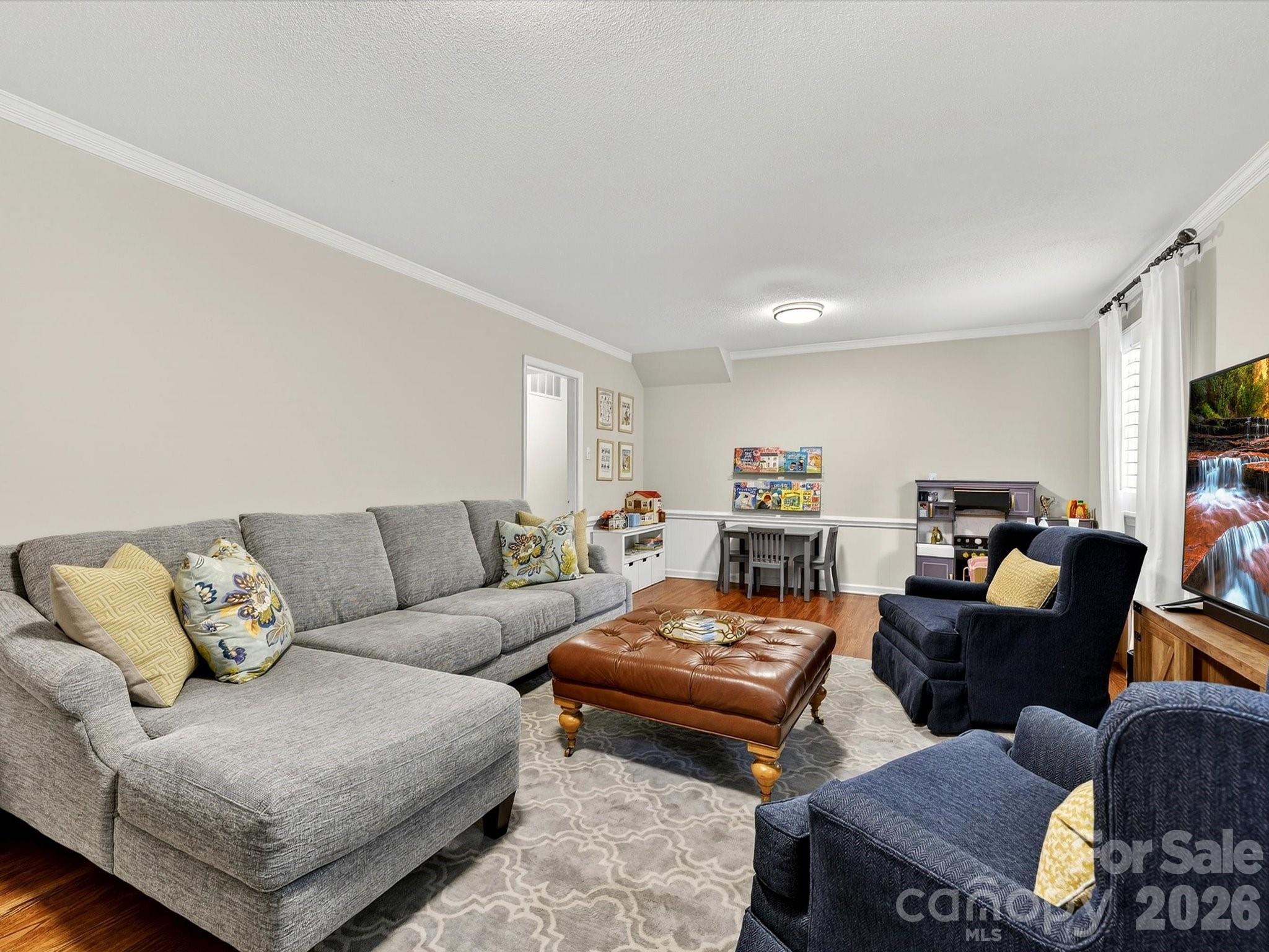 7531 Whistlestop Road — Charlotte