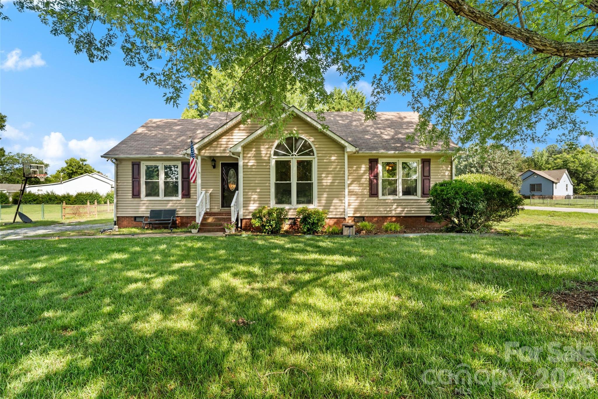 1009 Stevens Road — Monroe