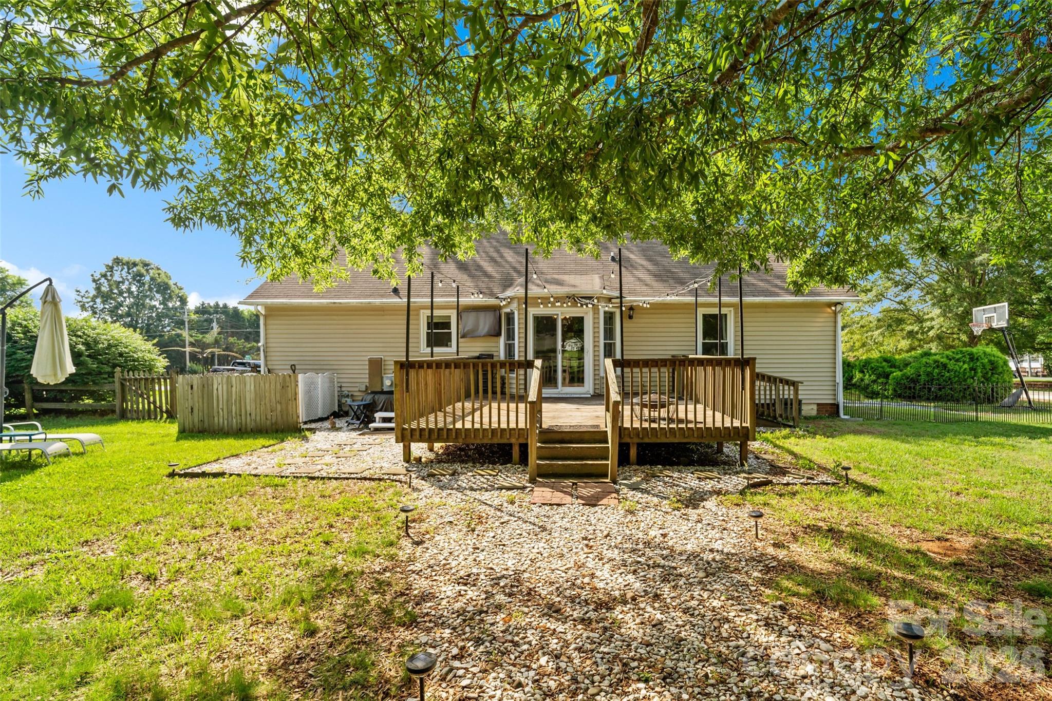 1009 Stevens Road — Monroe