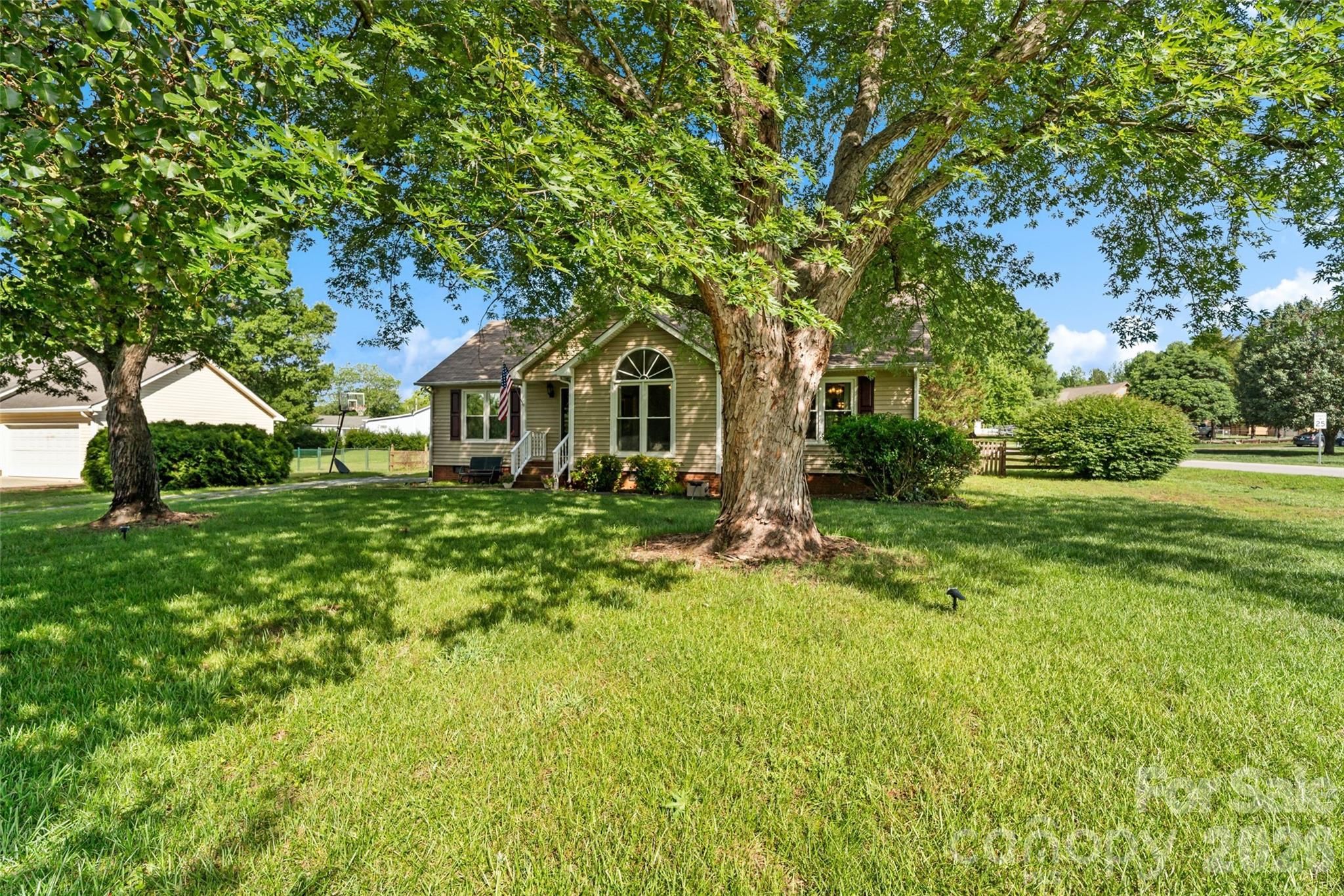 1009 Stevens Road — Monroe