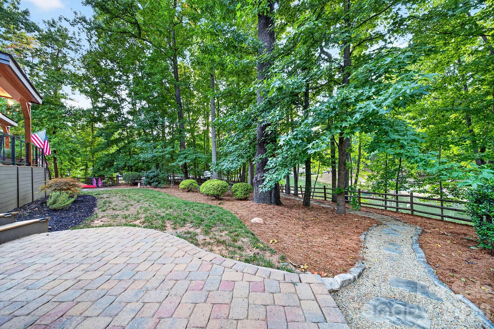 134 Waterford Drive — Mooresville