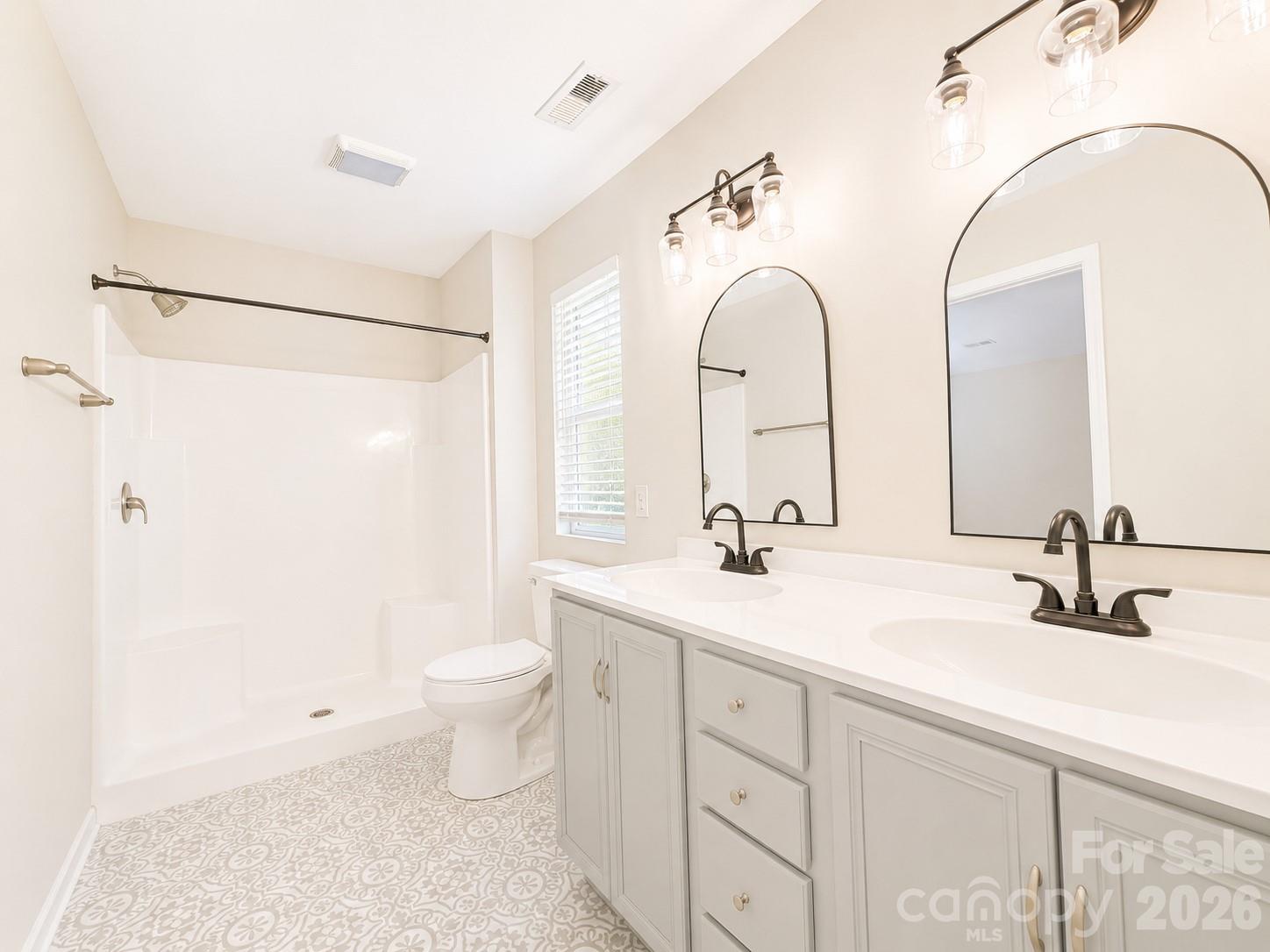 115 High Bluff Circle — Mooresville