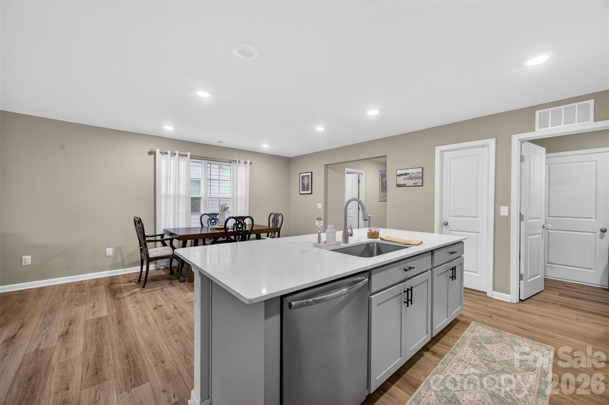 2172 Trollinger Drive — Catawba