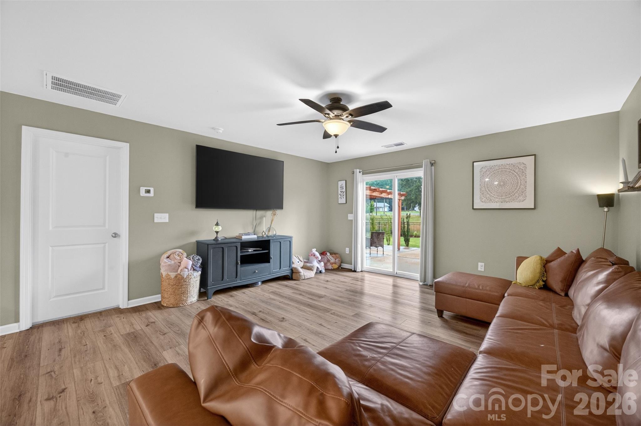 2172 Trollinger Drive — Catawba