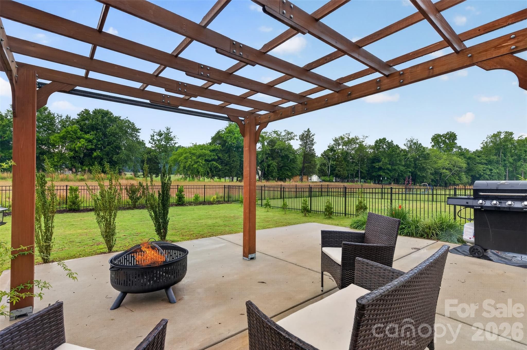 2172 Trollinger Drive — Catawba