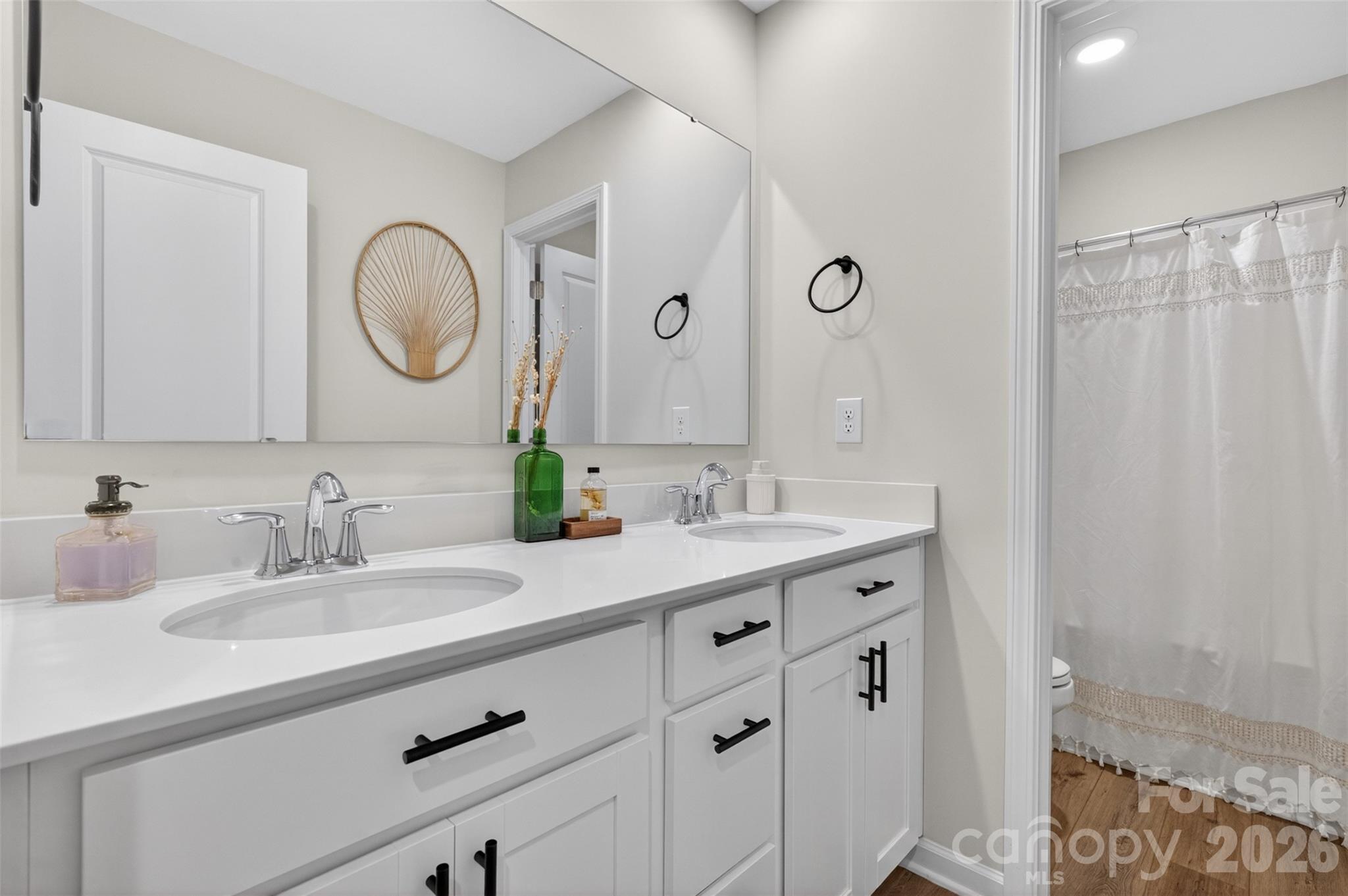 2172 Trollinger Drive — Catawba