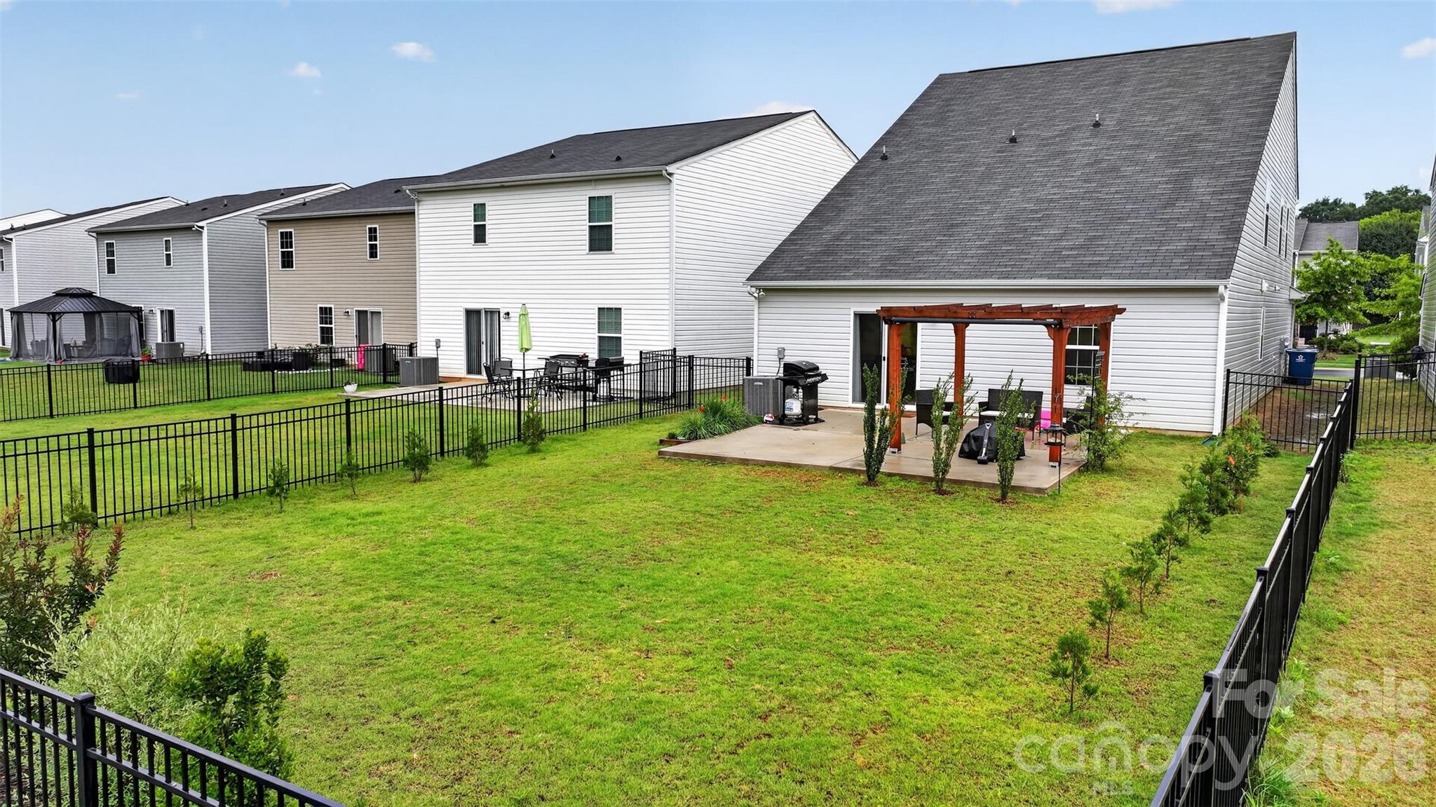 2172 Trollinger Drive — Catawba