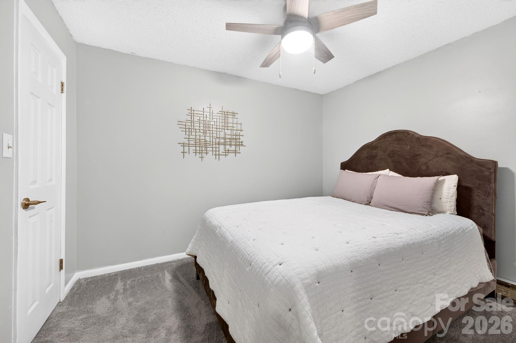 54 Hollybrook Drive — Asheville