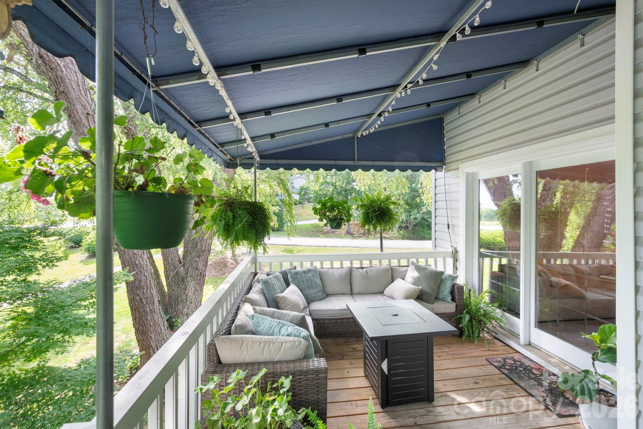 54 Hollybrook Drive — Asheville