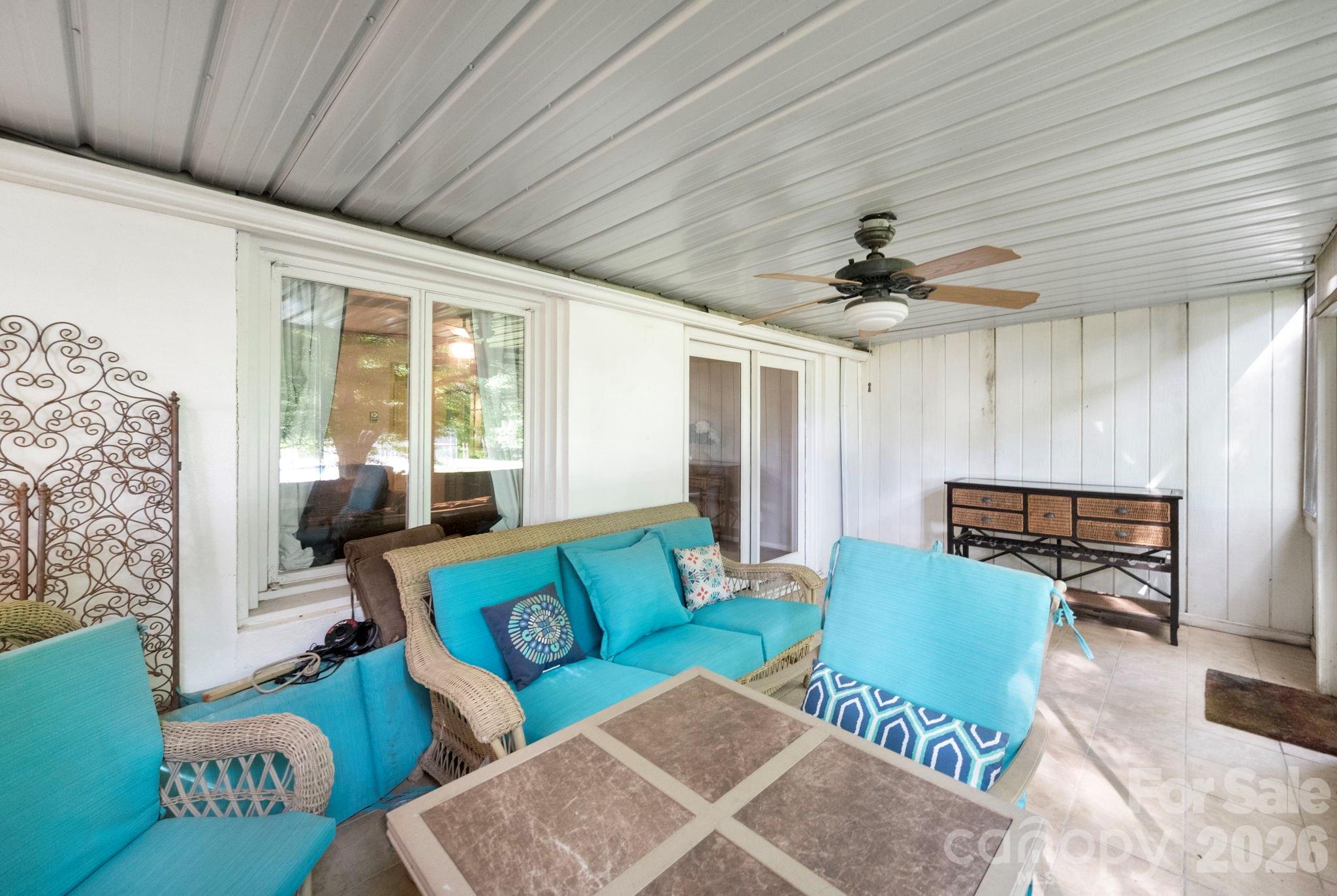 54 Hollybrook Drive — Asheville