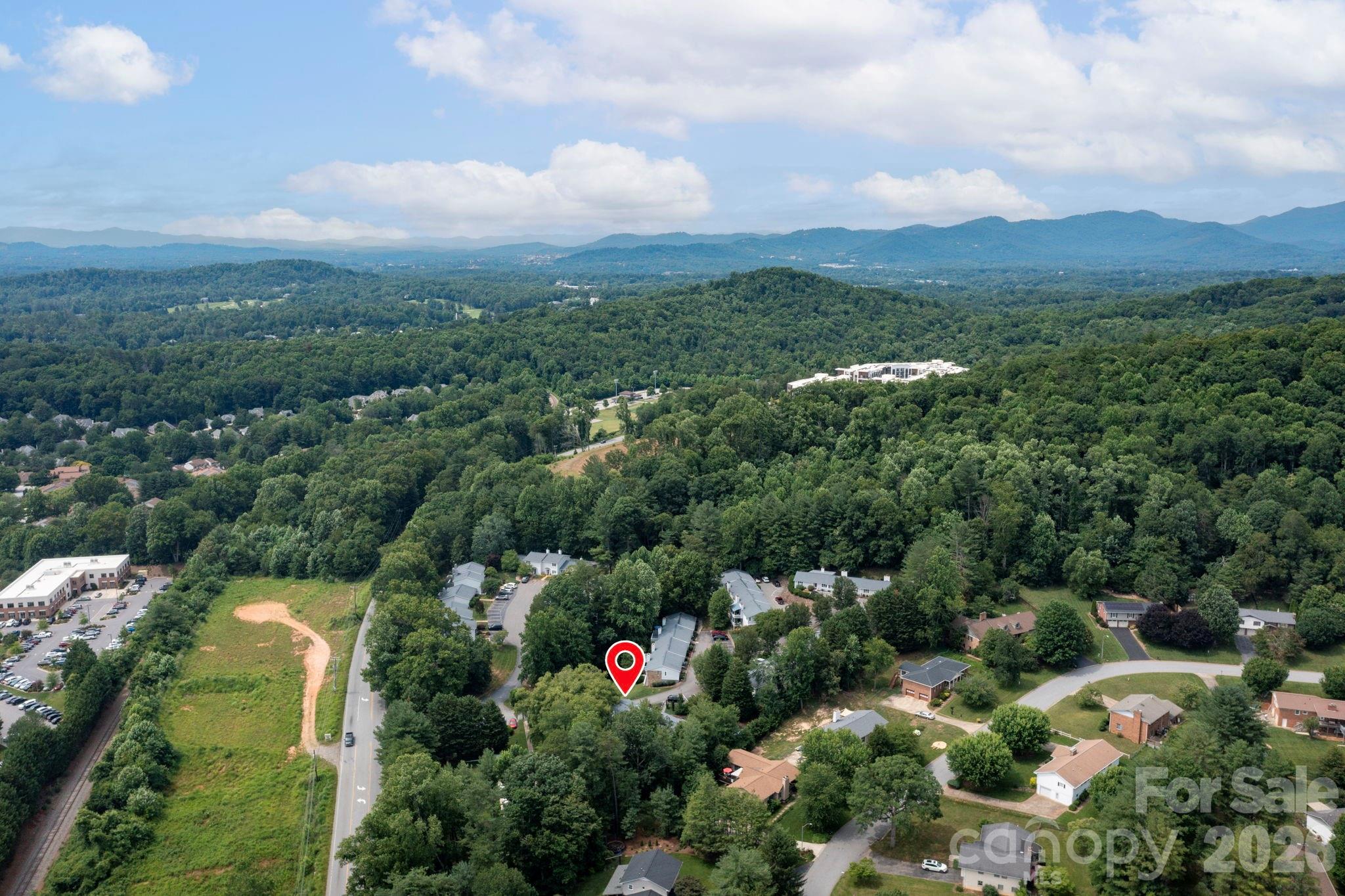 54 Hollybrook Drive — Asheville