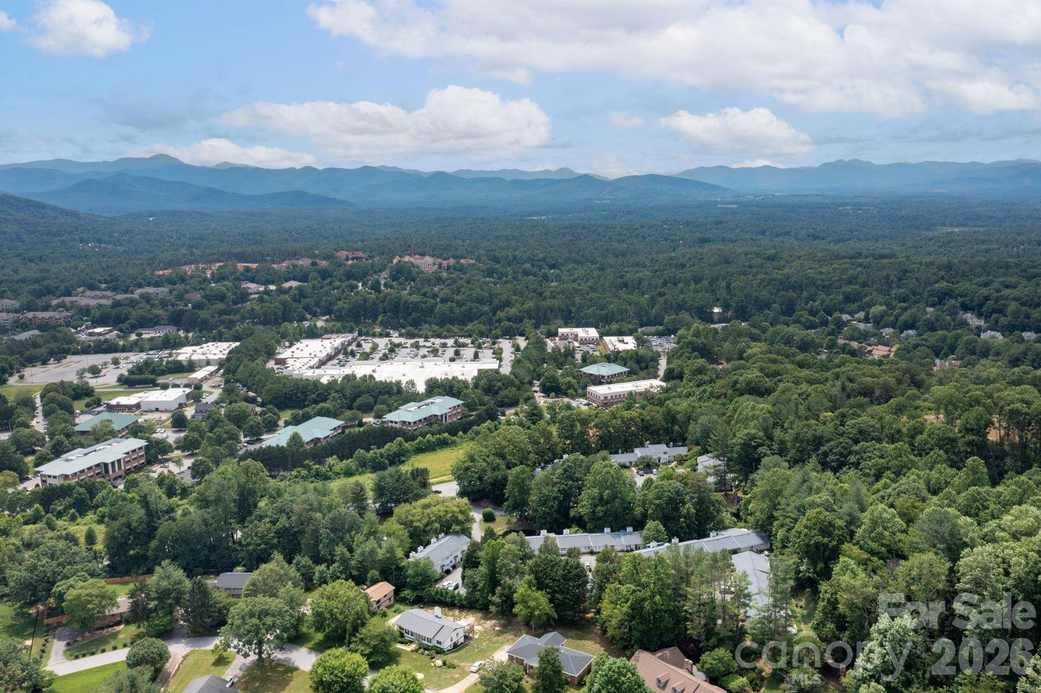 54 Hollybrook Drive — Asheville