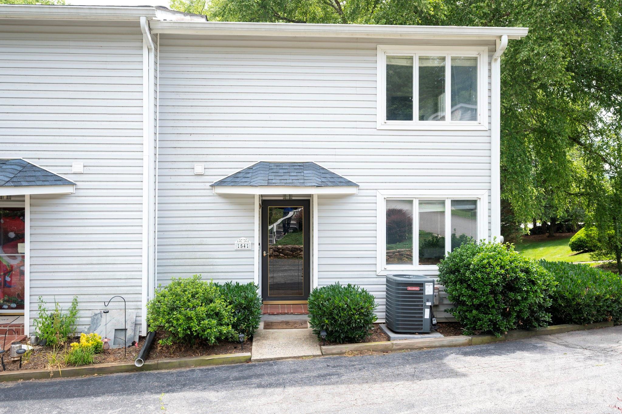 54 Hollybrook Drive — Asheville