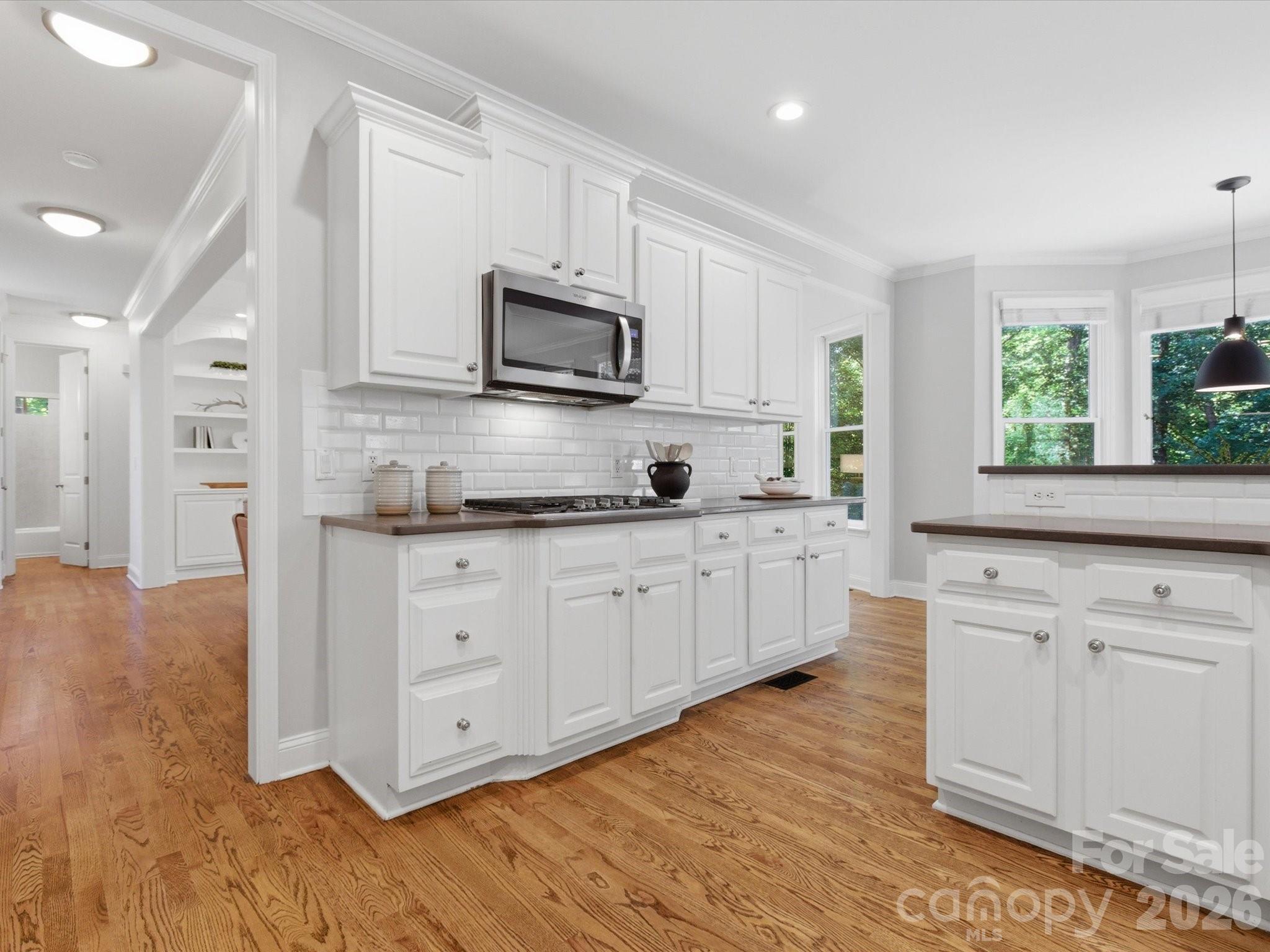 1104 Lytton Lane — Matthews