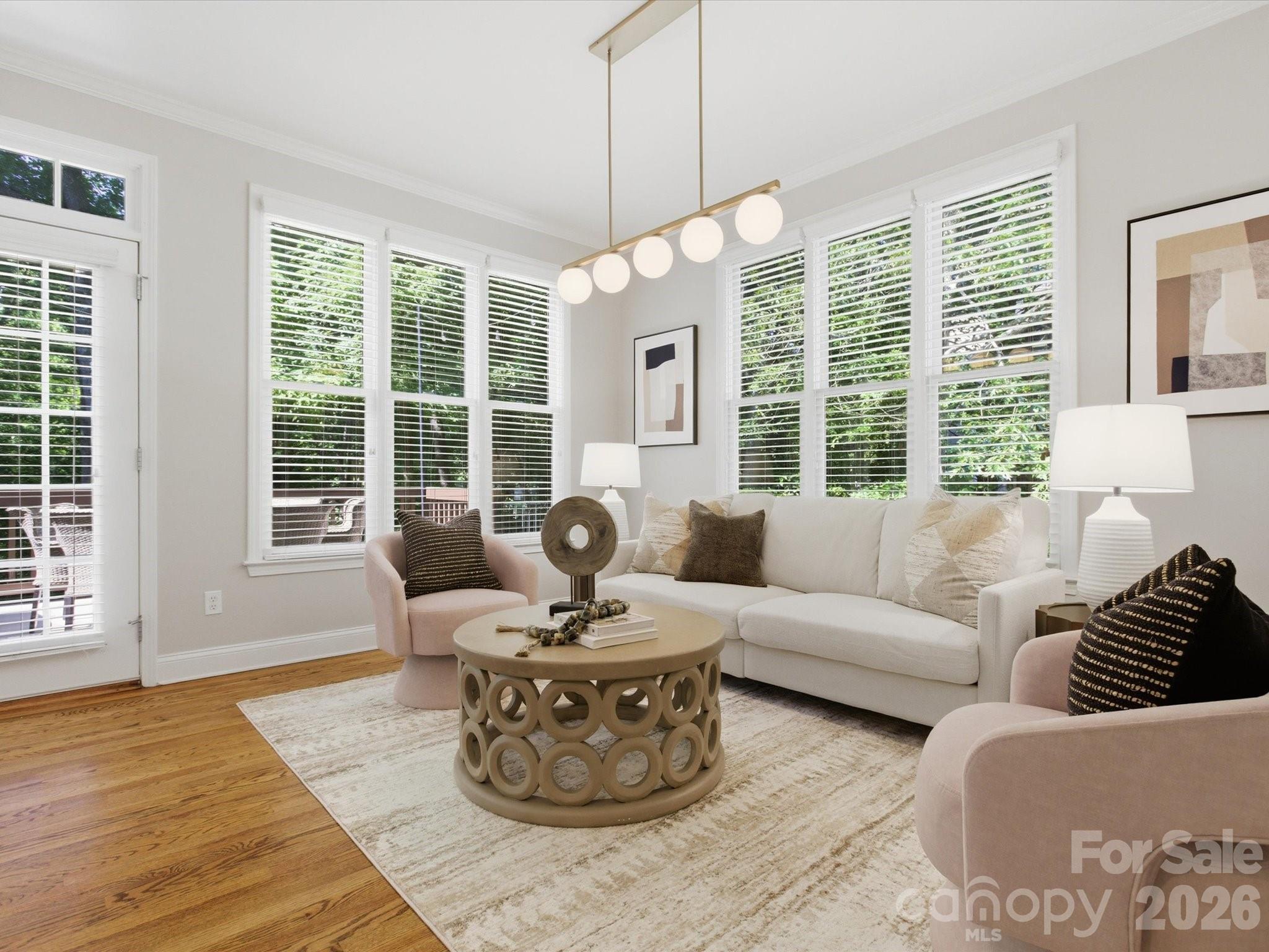 1104 Lytton Lane — Matthews