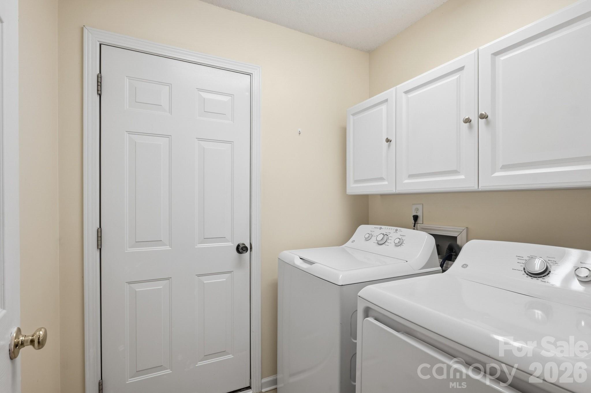2244 Wexford Way — Statesville