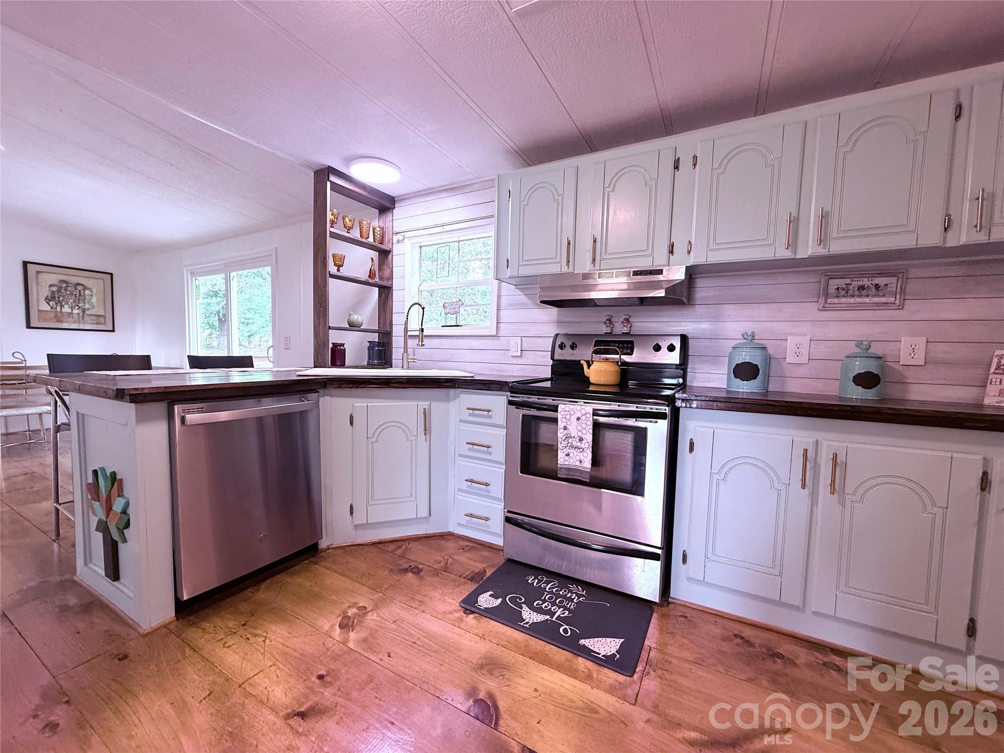 33 Honeysuckle Lane — Taylorsville