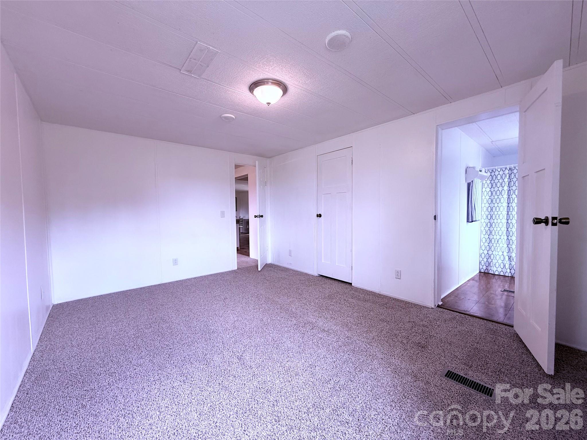 33 Honeysuckle Lane — Taylorsville