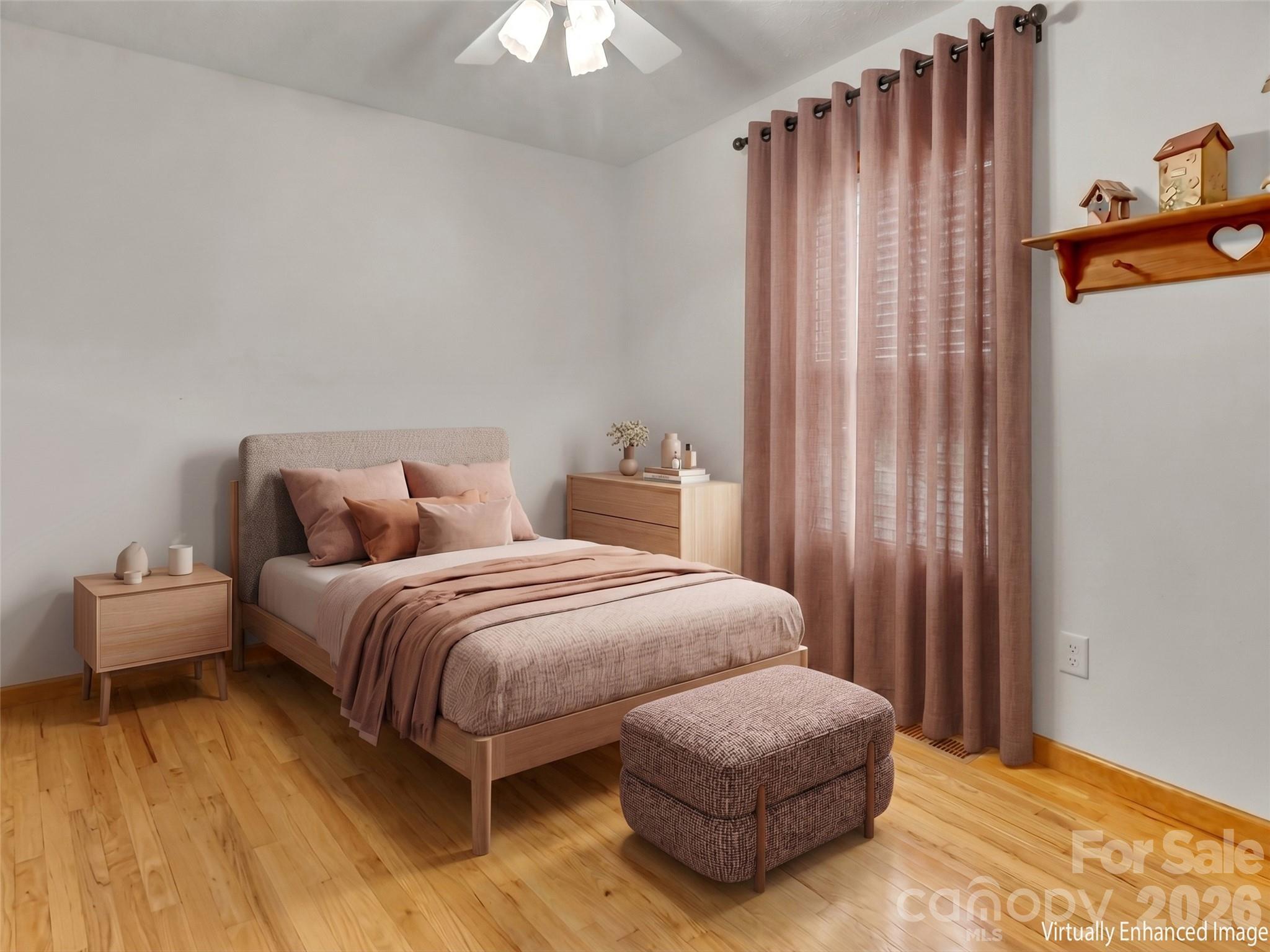 33 Buttercup Place — Maggie Valley