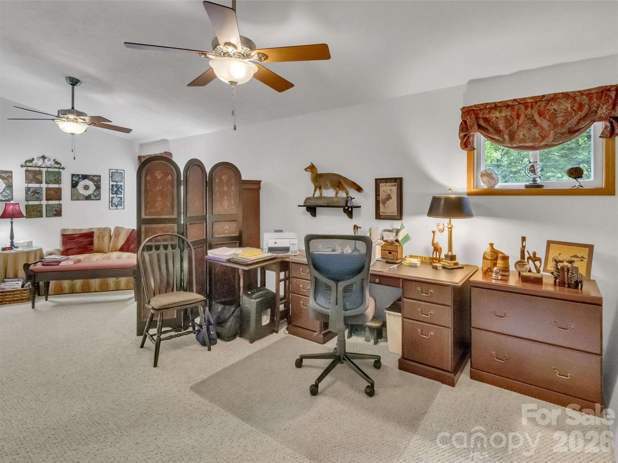33 Buttercup Place — Maggie Valley