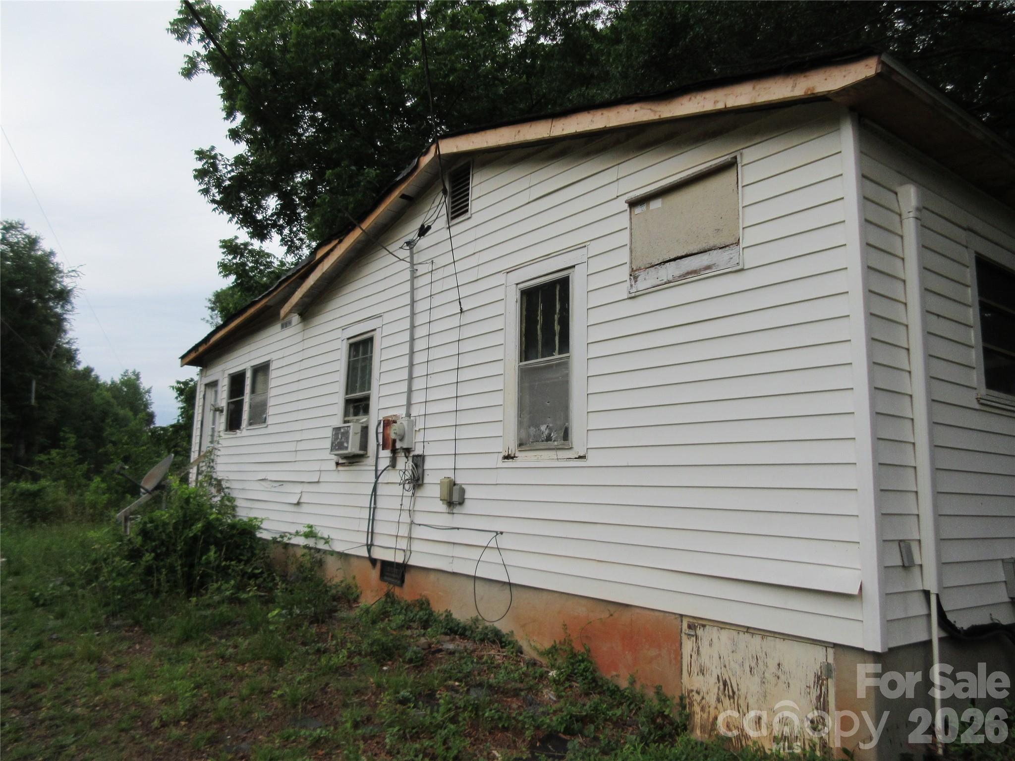 114 Shady Lane — Mooresboro
