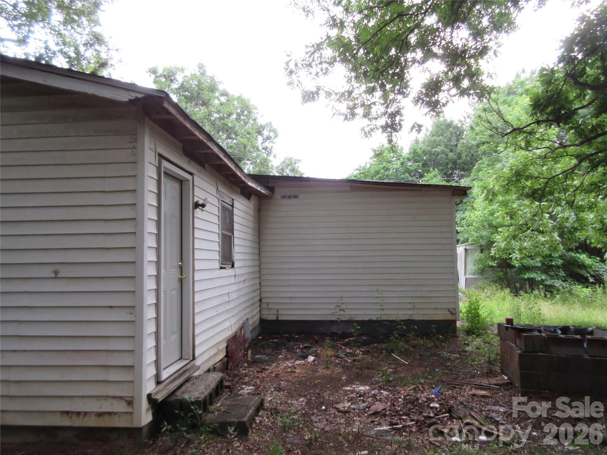 114 Shady Lane — Mooresboro