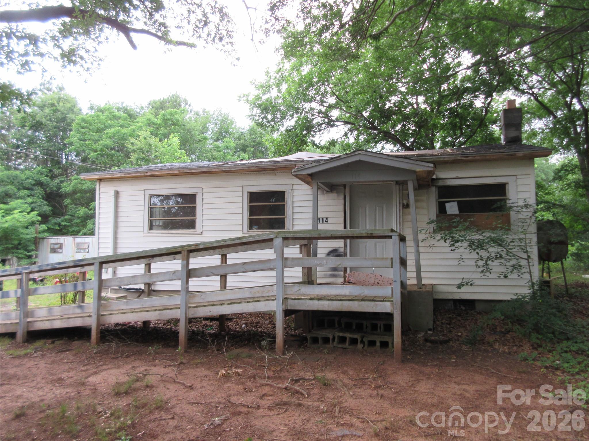 114 Shady Lane — Mooresboro