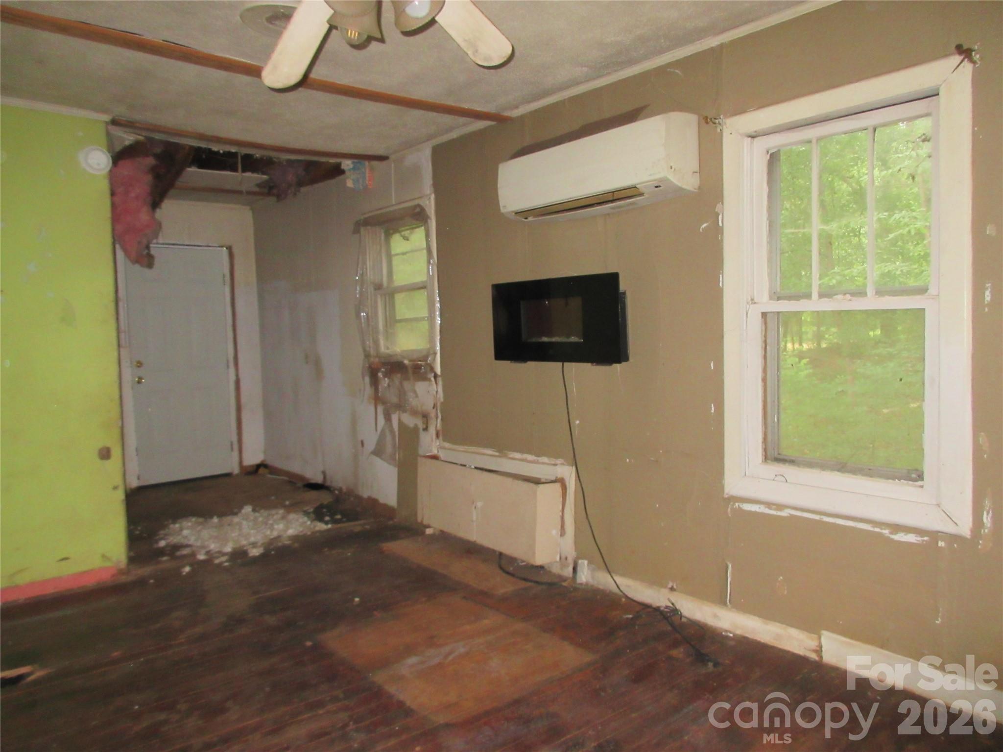 114 Shady Lane — Mooresboro