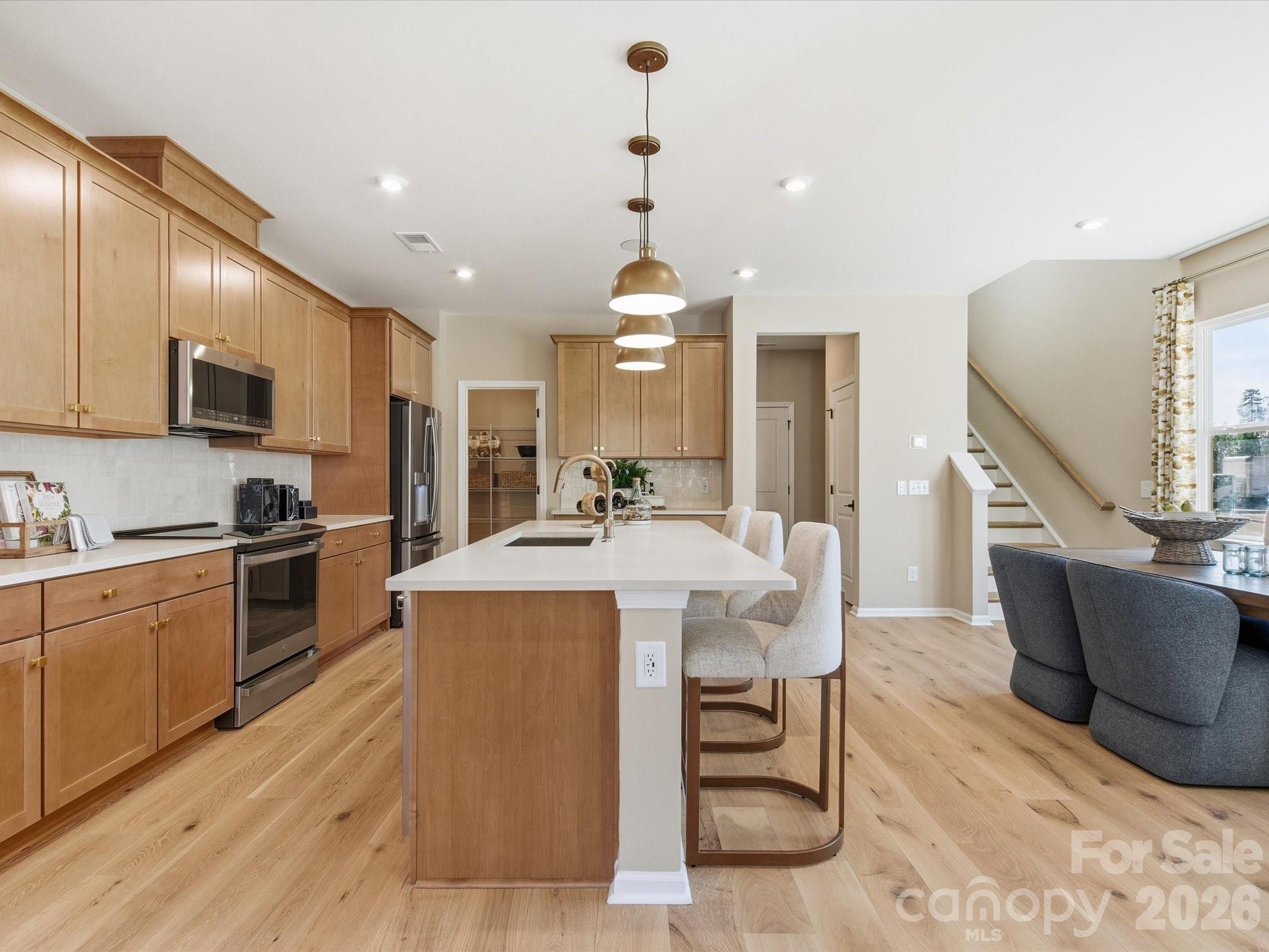 7215 Archimedes Lane — Charlotte