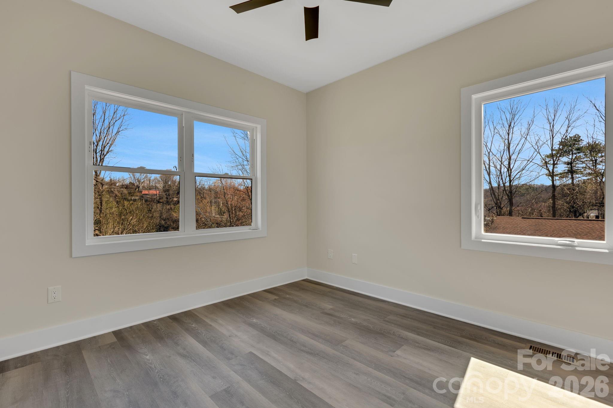 31 Elkwood Avenue — Asheville