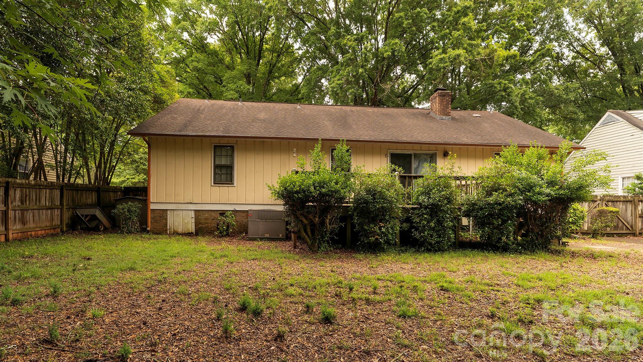 1141 Cameo Court — Charlotte