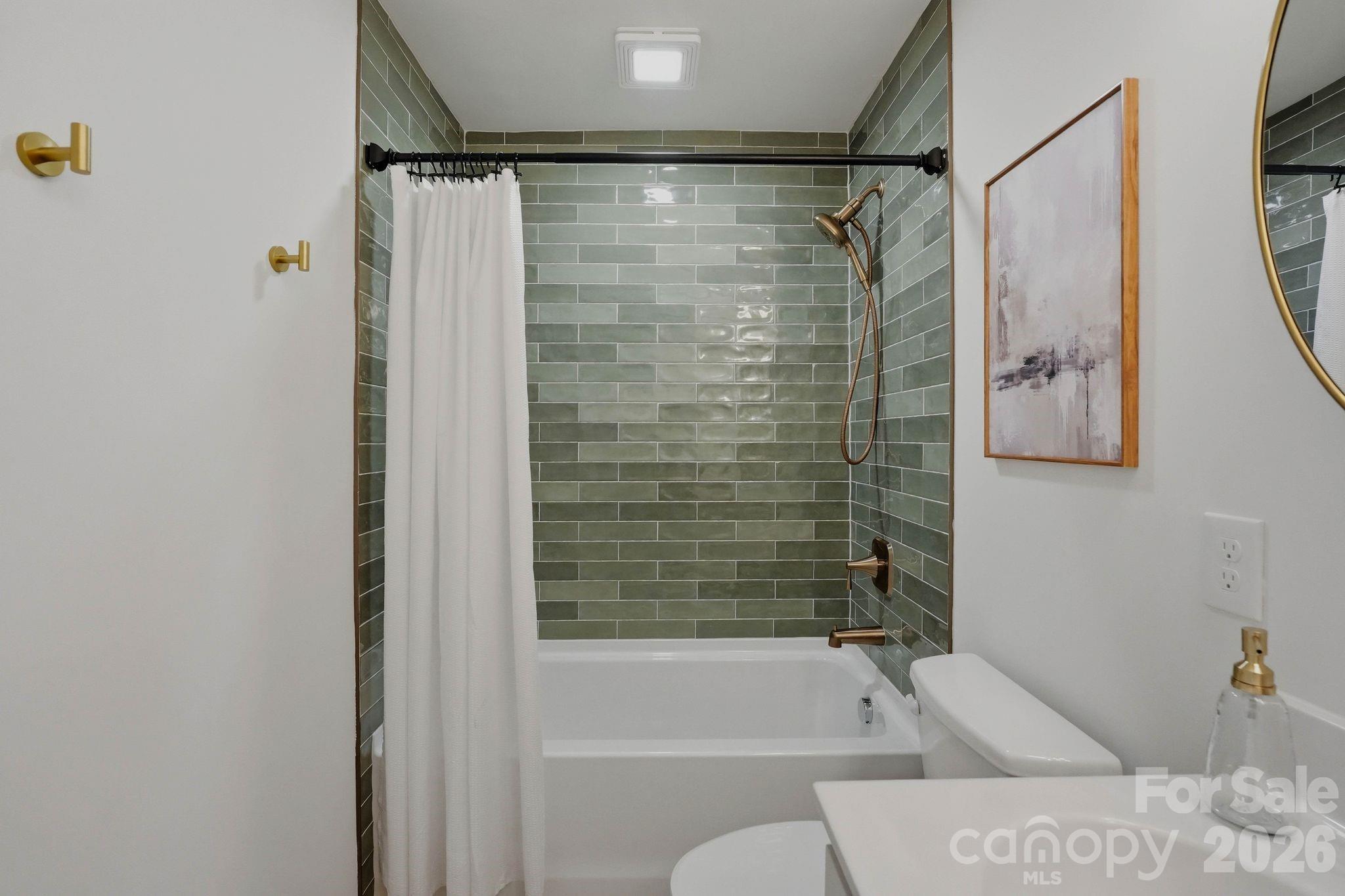 417 Linwood Road — Gastonia