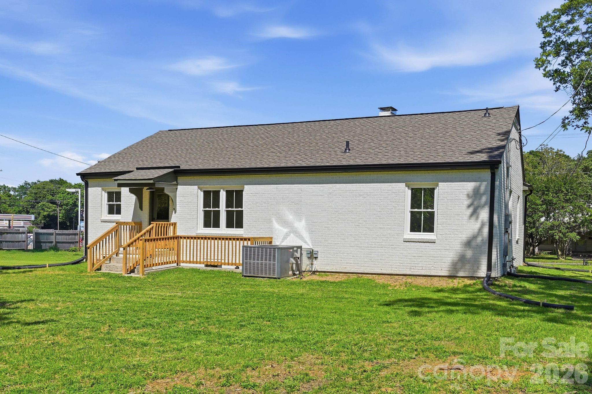 417 Linwood Road — Gastonia