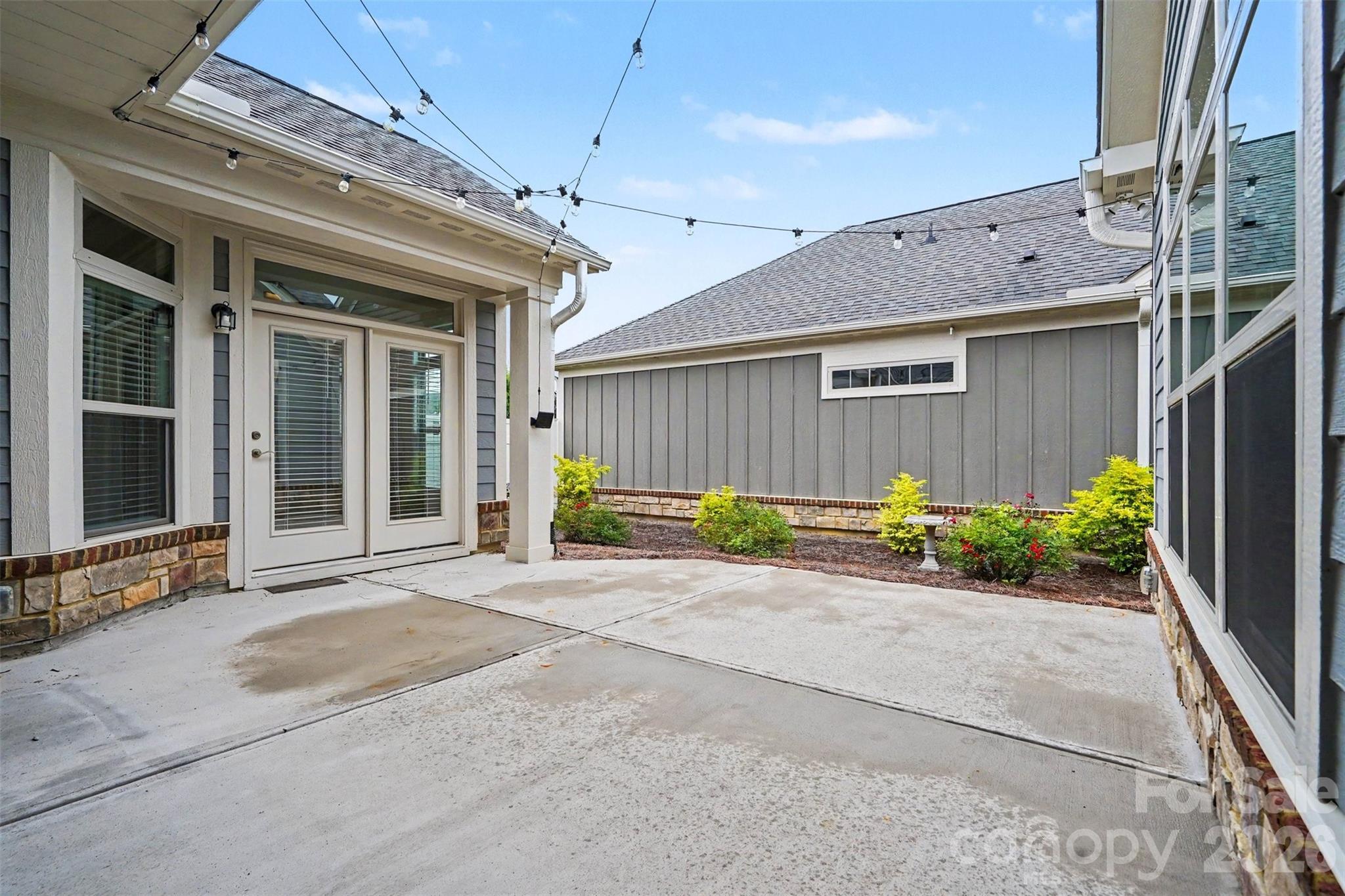 1119 Millview Lane — Matthews