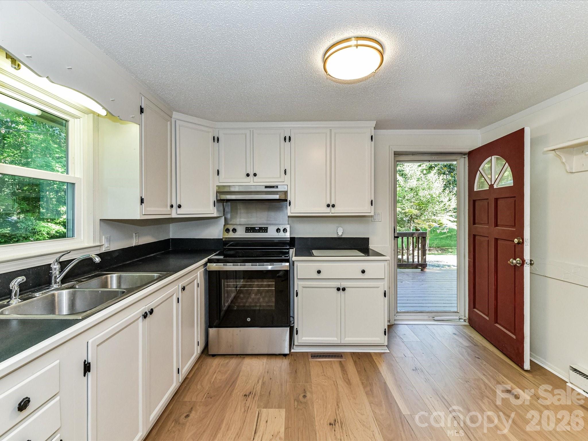 800 Ethel Street — Waxhaw