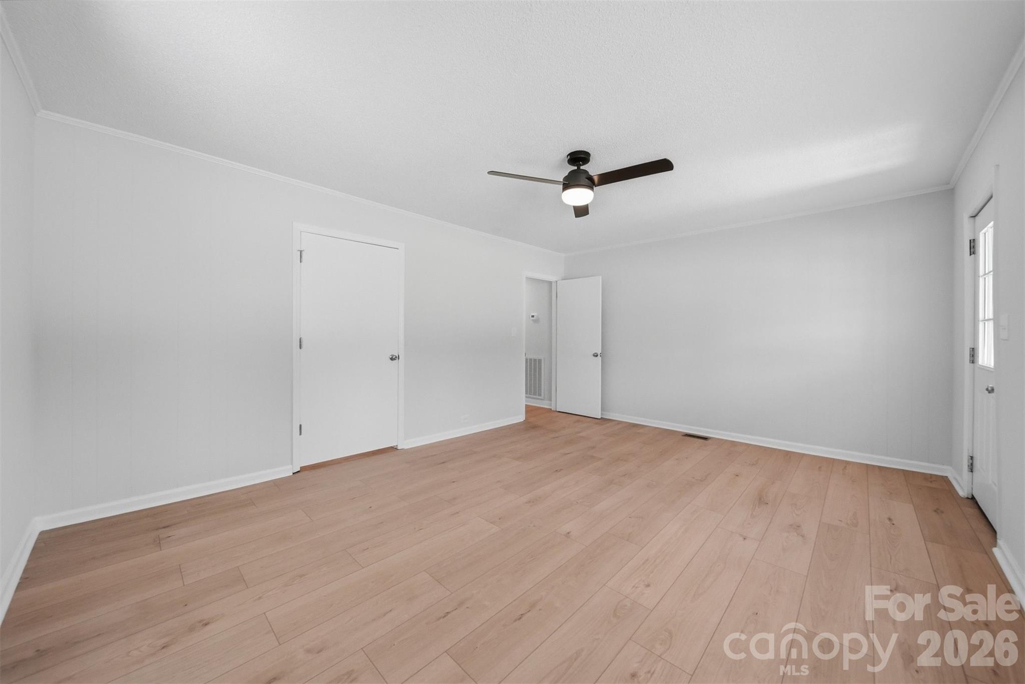 1303 S Sterling Street — Morganton