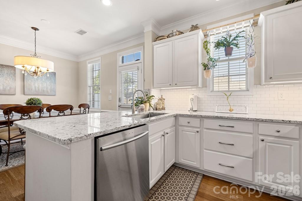 142 Singleton Road — Mooresville