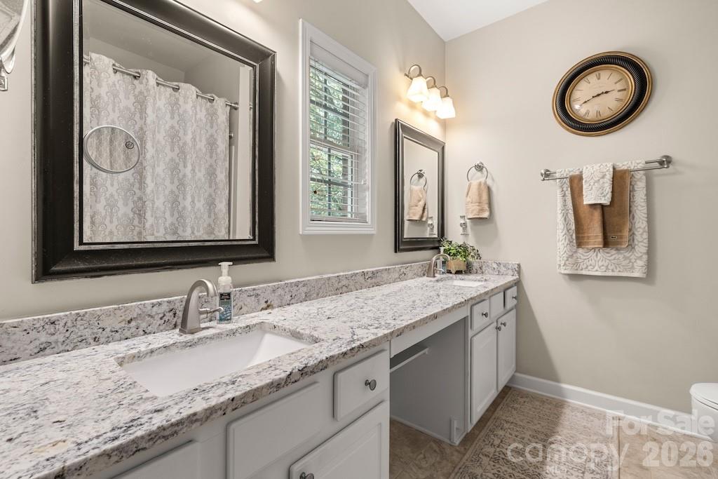 142 Singleton Road — Mooresville