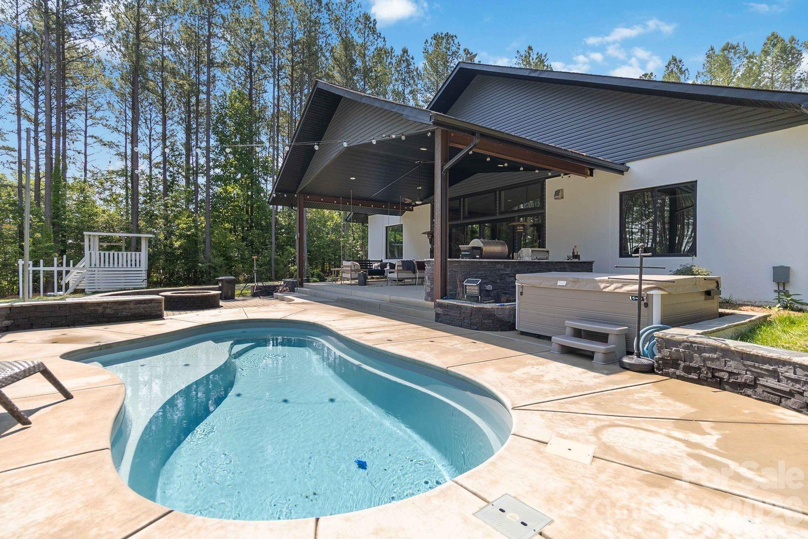 9669 Foil Road — Mount Pleasant