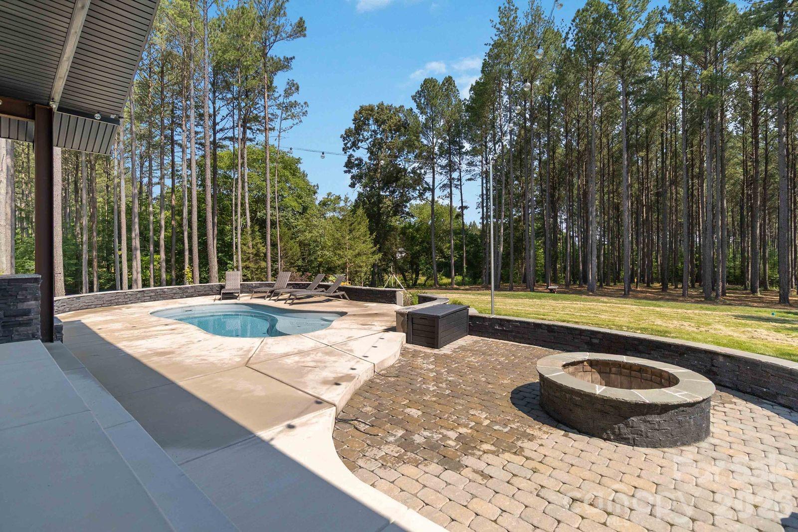 9669 Foil Road — Mount Pleasant