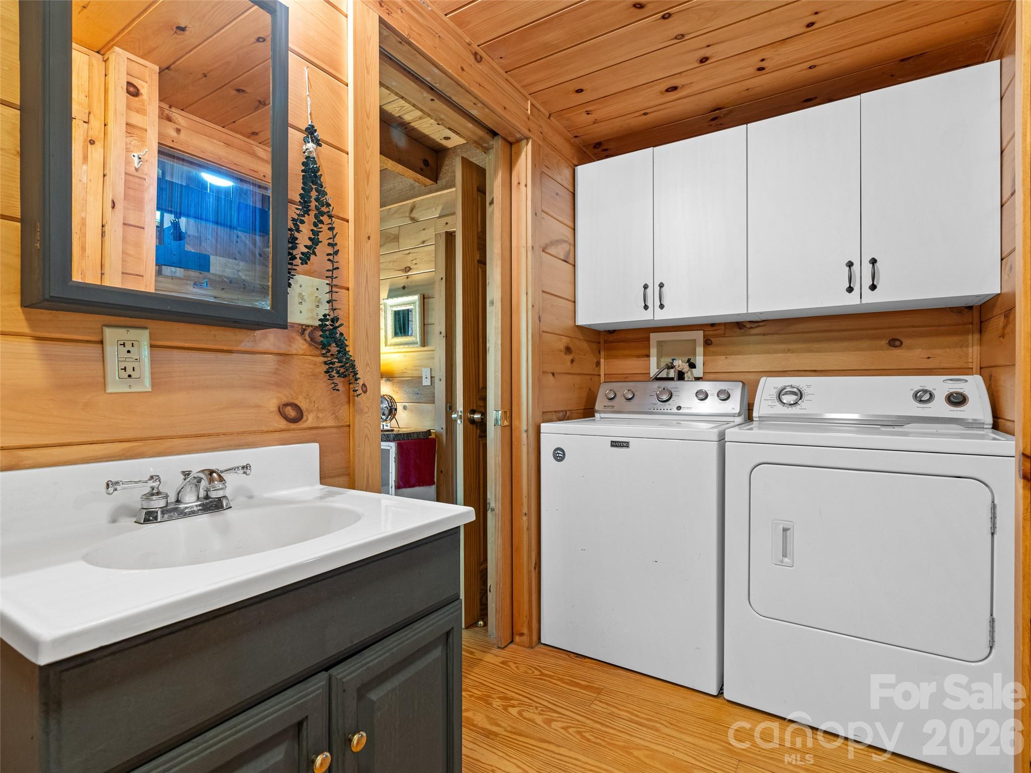 520 Patricia Road — Black Mountain