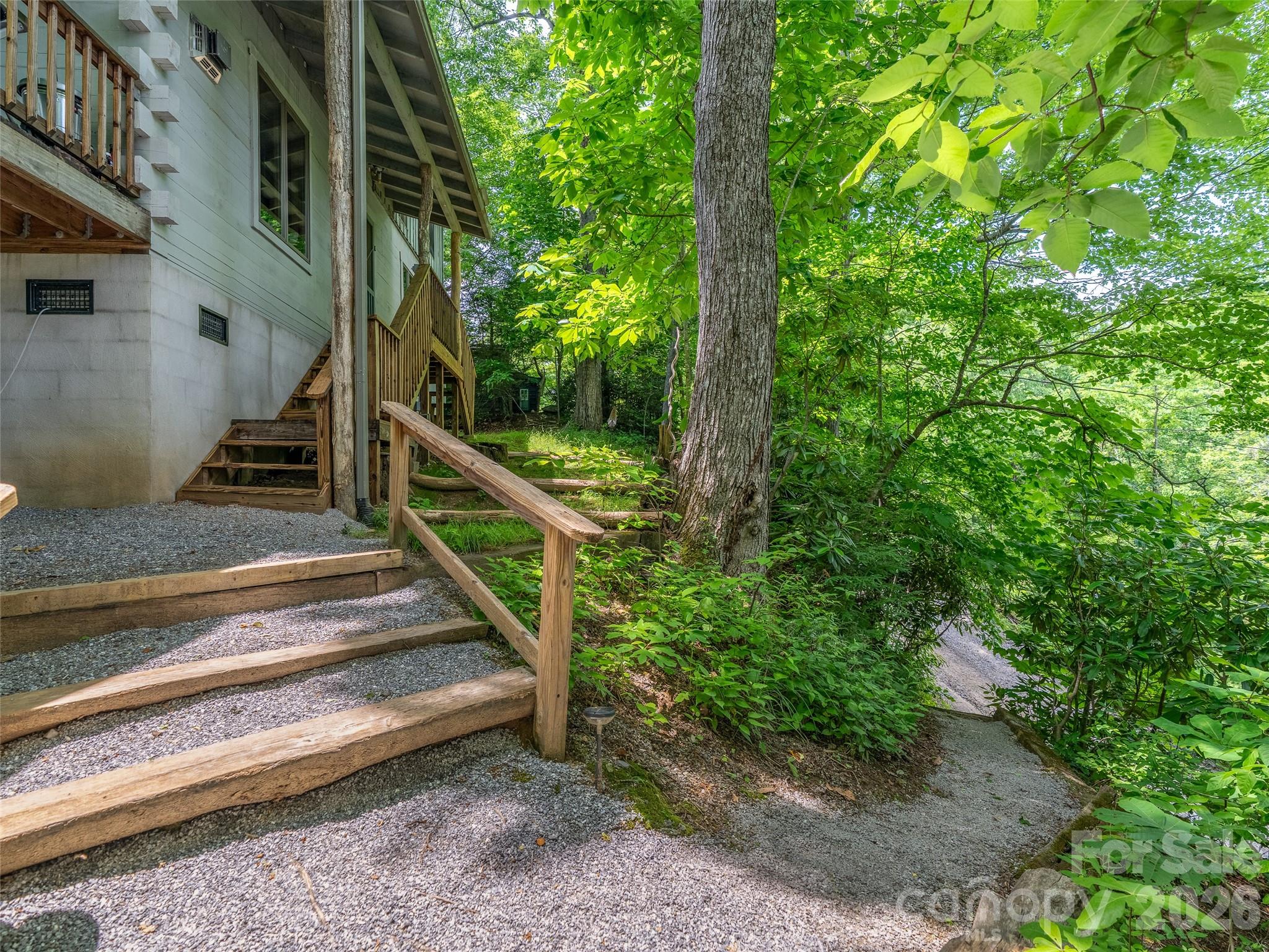 520 Patricia Road — Black Mountain