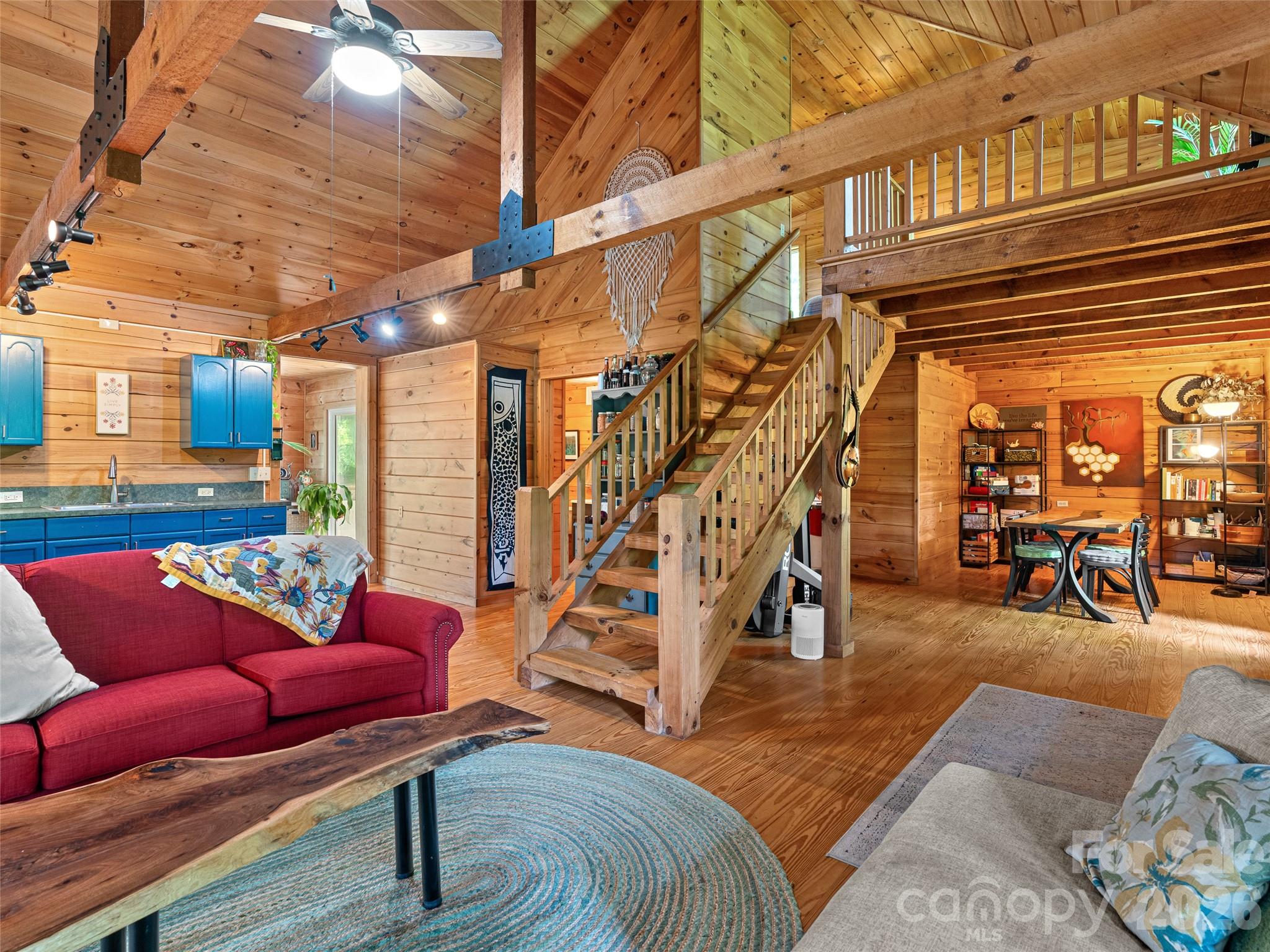 520 Patricia Road — Black Mountain