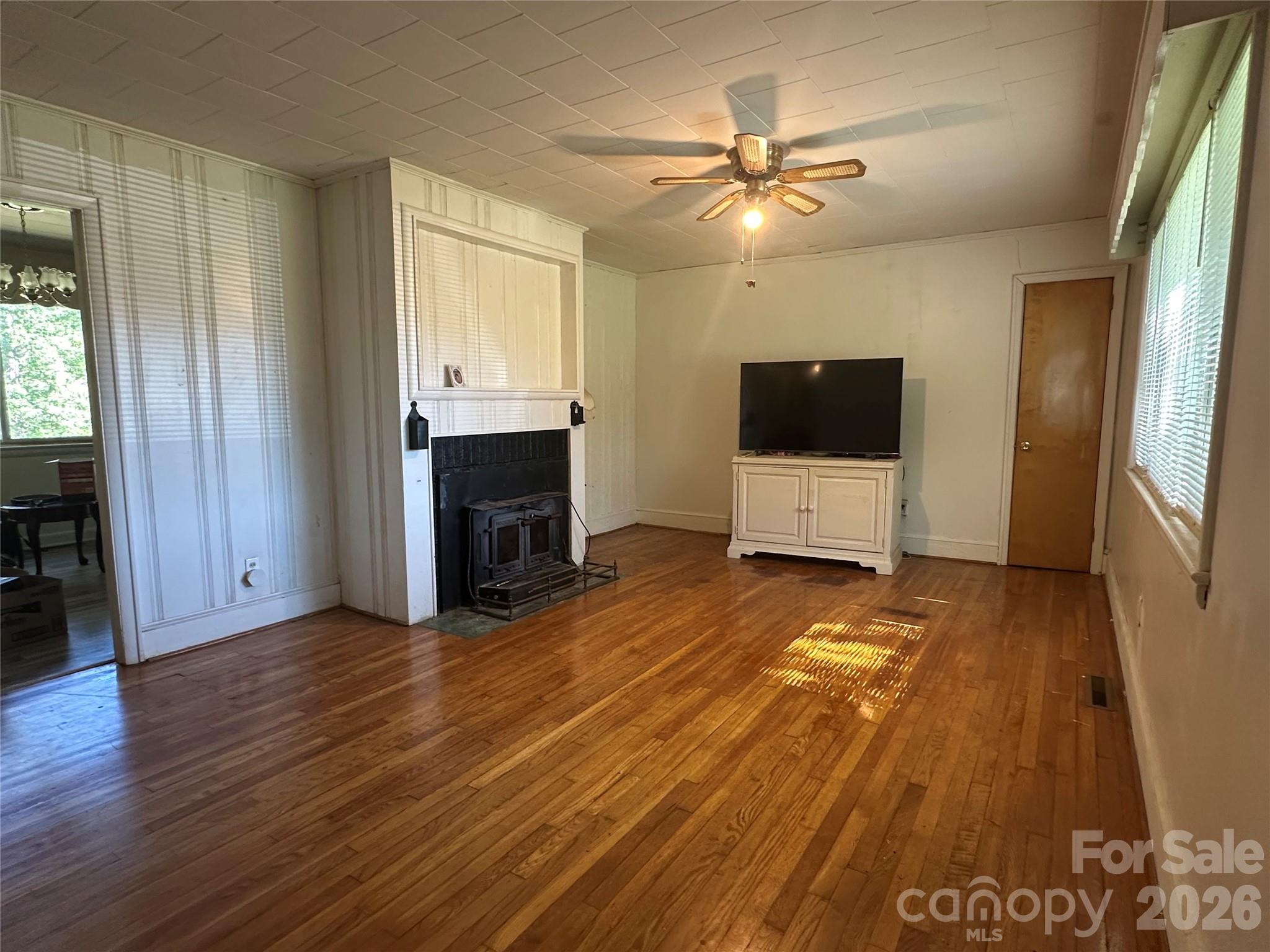 2939 Links Drive — Granite Falls