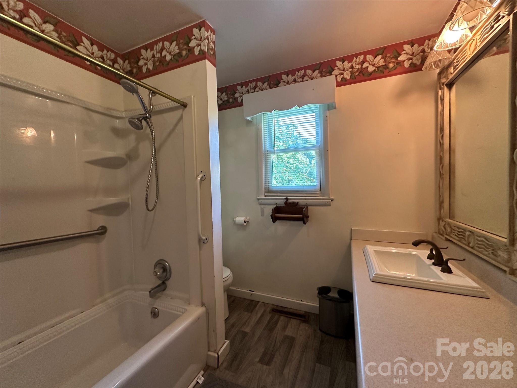 2939 Links Drive — Granite Falls