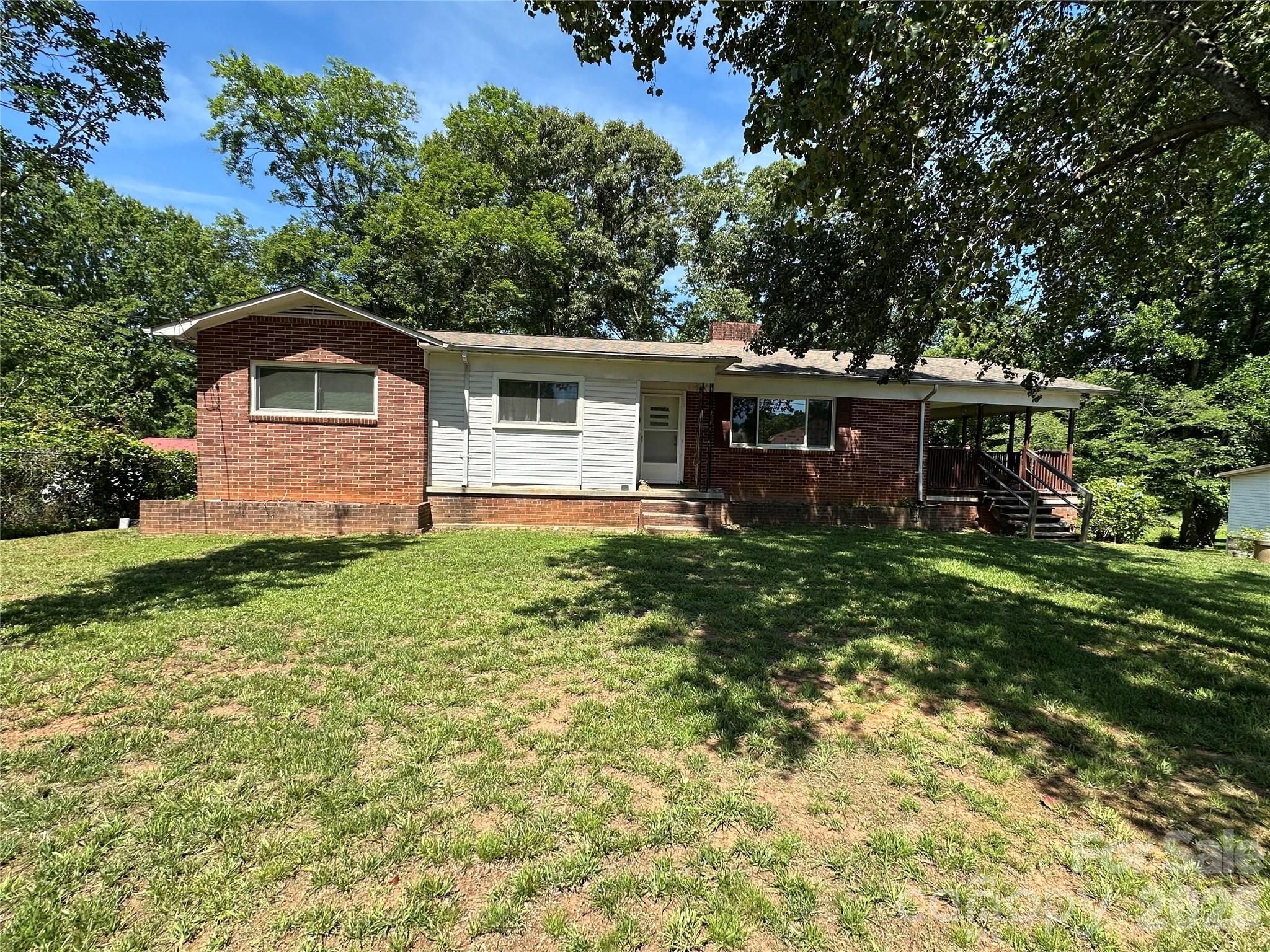 2939 Links Drive — Granite Falls